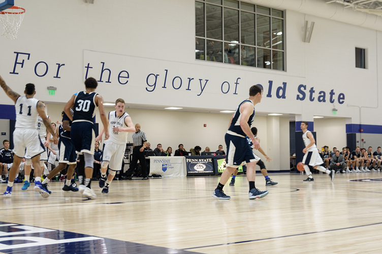 Penn State York basketball in a home game.