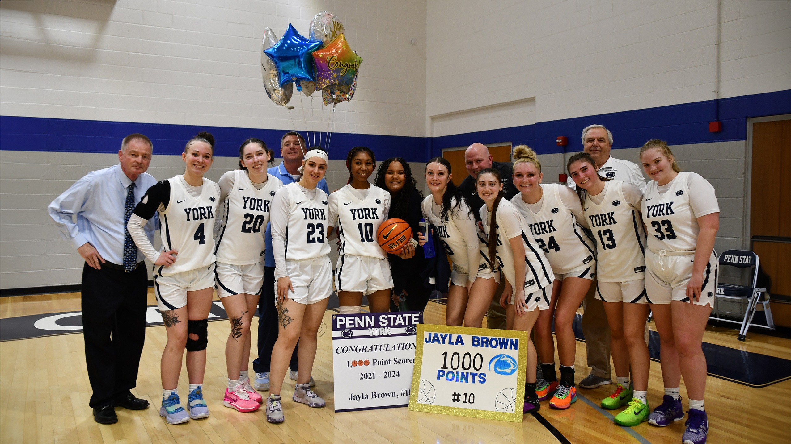Jayla Brown Earns Her 1000th Career Point in Women's Basketball